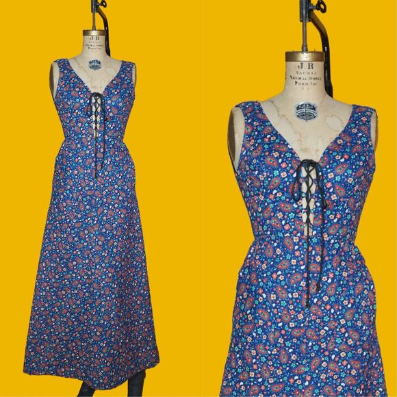 1960s-1970s LANZ Original Floral PAISLEY QUILTED. Lace Up Dress W/Pockets. XS-S - Picture 1 of 6